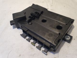 bontott MERCEDES-BENZ C-CLASS Biztosítéktábla Motortér