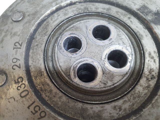 bontott MERCEDES-BENZ C-CLASS Főtengely Szíjtárcsa