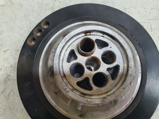 bontott MERCEDES-BENZ C-CLASS Főtengely Szíjtárcsa