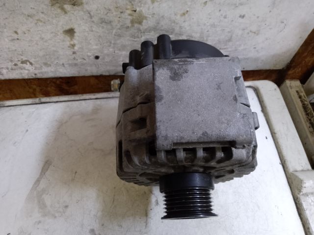 bontott MERCEDES-BENZ C-CLASS Generátor