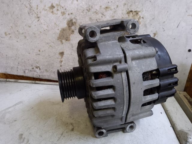 bontott MERCEDES-BENZ C-CLASS Generátor