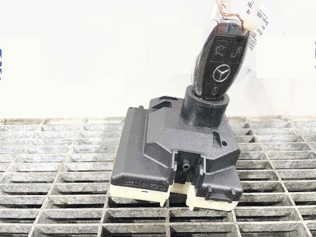 bontott MERCEDES-BENZ C-CLASS Gyújtáskapcsoló