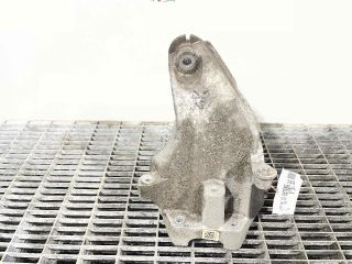 bontott MERCEDES-BENZ C-CLASS Motor Tartó Bak Bal