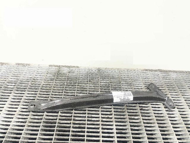 bontott MERCEDES-BENZ C-CLASS Motor Tartó Bak (Pozíciófüggetlen)