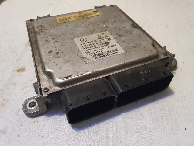 bontott MERCEDES-BENZ C-CLASS Motorvezérlő