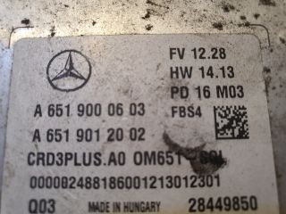 bontott MERCEDES-BENZ C-CLASS Motorvezérlő