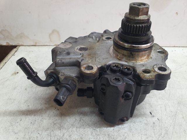 bontott MERCEDES-BENZ C-CLASS Nagynyomású Szivattyú