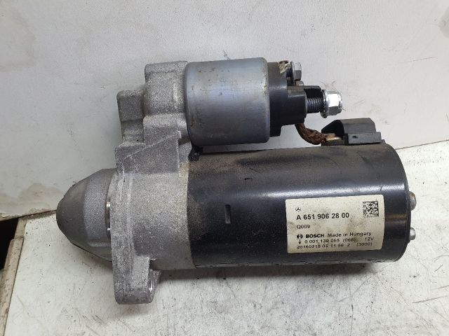 bontott MERCEDES-BENZ C-CLASS Önindító