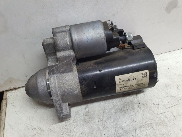 bontott MERCEDES-BENZ C-CLASS Önindító