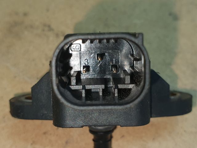 bontott MERCEDES-BENZ C-CLASS Szívócső Nyomásérzékelő