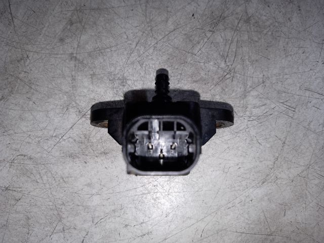 bontott MERCEDES-BENZ C-CLASS Szívócső Nyomásérzékelő