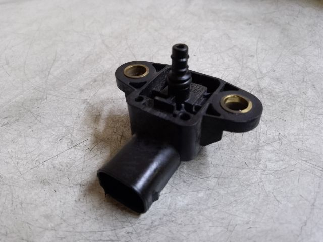 bontott MERCEDES-BENZ C-CLASS Szívócső Nyomásérzékelő