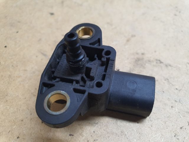 bontott MERCEDES-BENZ C-CLASS Szívócső Nyomásérzékelő