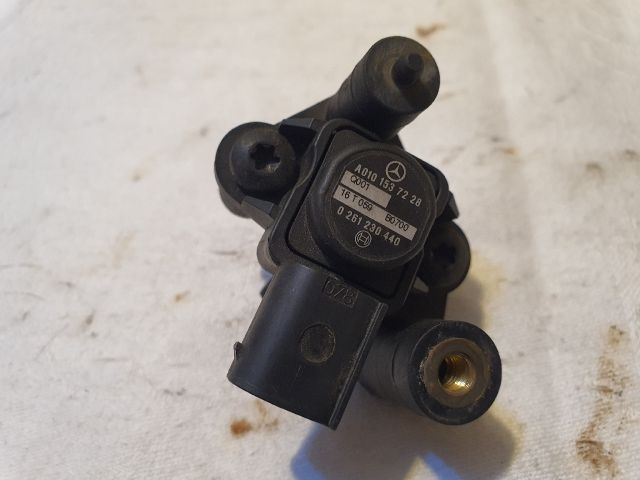 bontott MERCEDES-BENZ C-CLASS Szívócső Nyomásérzékelő