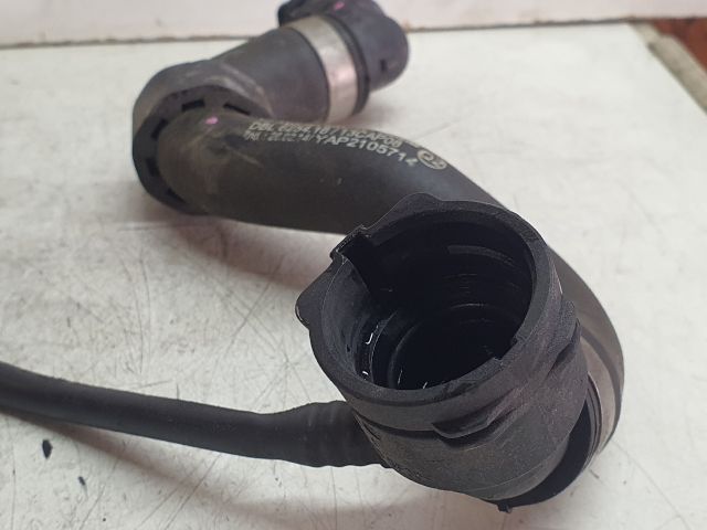 bontott MERCEDES-BENZ C-CLASS Vízcső