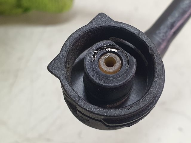 bontott MERCEDES-BENZ C-CLASS Vízcső