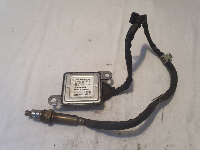 bontott MERCEDES-BENZ C-CLASS Első Lambdaszonda