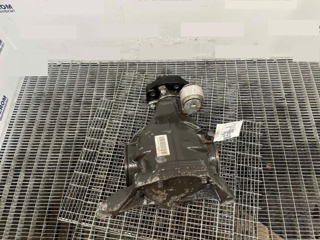 bontott MERCEDES-BENZ C-CLASS Differenciálmű Tartó Bak