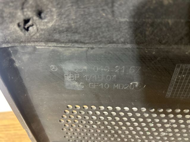 bontott MERCEDES-BENZ C-CLASS Felső Motorburkolat