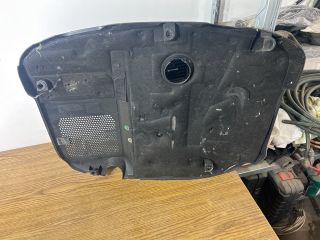 bontott MERCEDES-BENZ C-CLASS Felső Motorburkolat