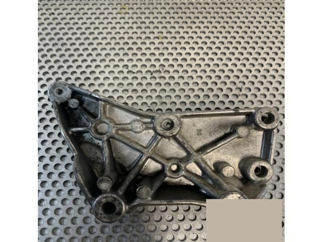 bontott MERCEDES-BENZ C-CLASS Motor Tartó Bak (Pozíciófüggetlen)