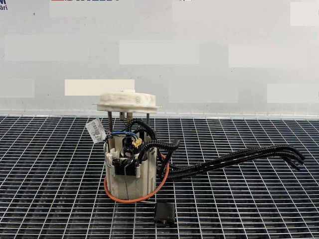 bontott MERCEDES-BENZ C-CLASS Üzemanyag Szivattyú