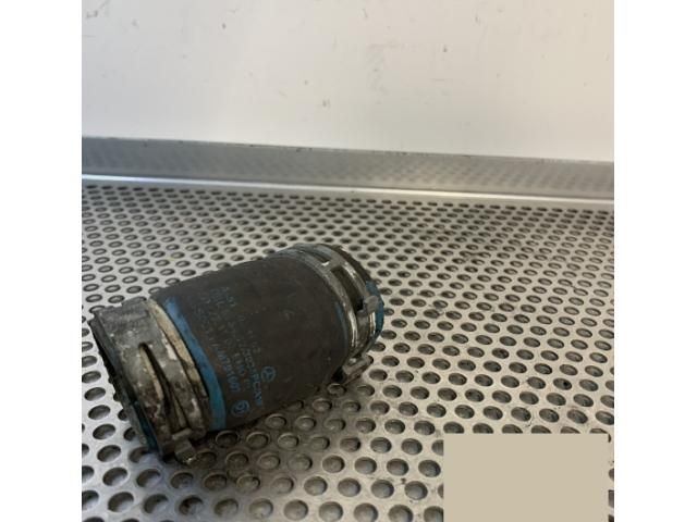 bontott MERCEDES-BENZ C-CLASS Vízcső