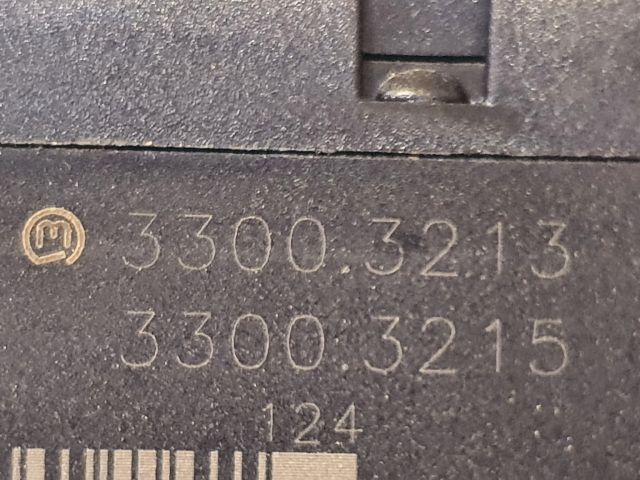 bontott MERCEDES-BENZ C-CLASS Gyújtáskapcsoló Házzal