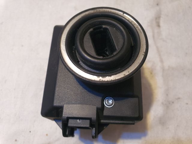 bontott MERCEDES-BENZ C-CLASS Gyújtáskapcsoló Házzal