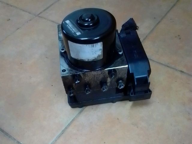 bontott MERCEDES-BENZ C-CLASS ABS Kocka