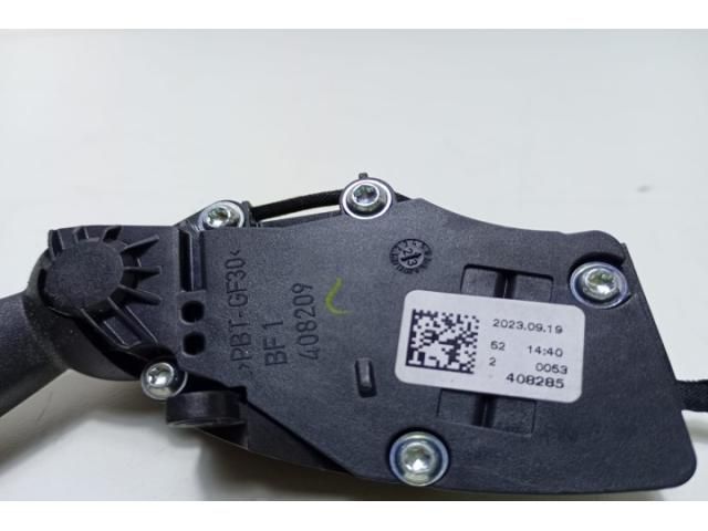 bontott MERCEDES-BENZ C-CLASS Automata Váltókar