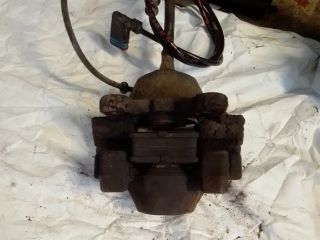 bontott MERCEDES-BENZ C-CLASS Jobb hátsó Féknyereg Munkahengerrel