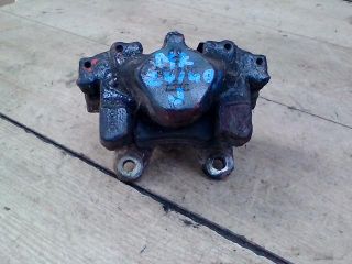 bontott MERCEDES-BENZ C-CLASS Jobb hátsó Féknyereg Munkahengerrel