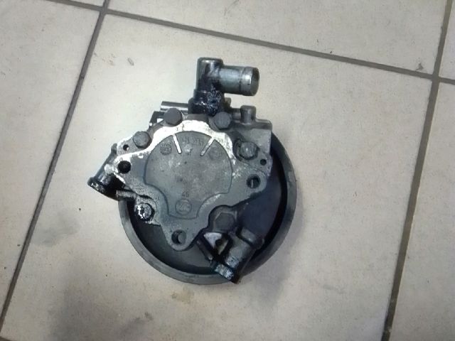 bontott MERCEDES-BENZ C-CLASS Kormányszervó Motor (Hidraulikus)