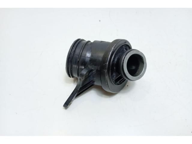 bontott MERCEDES-BENZ C-CLASS Rezonátor