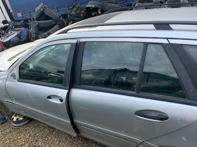 bontott MERCEDES-BENZ C-CLASS Légszűrő Ház