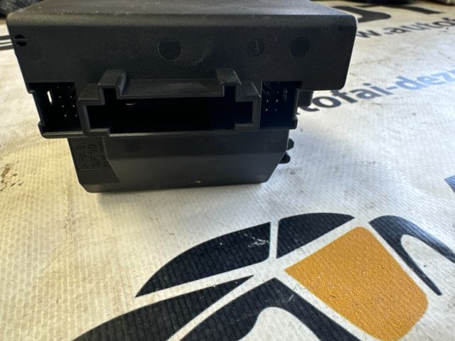 bontott MERCEDES-BENZ C-CLASS Gyújtáskapcsoló Házzal