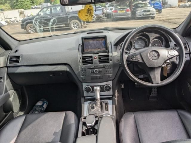 bontott MERCEDES-BENZ C-CLASS Főtengely Szíjtárcsa