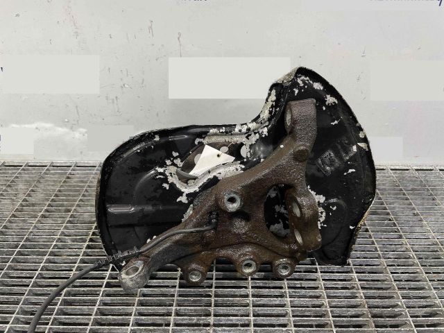 bontott MERCEDES-BENZ C-CLASS Bal első Csonkállvány