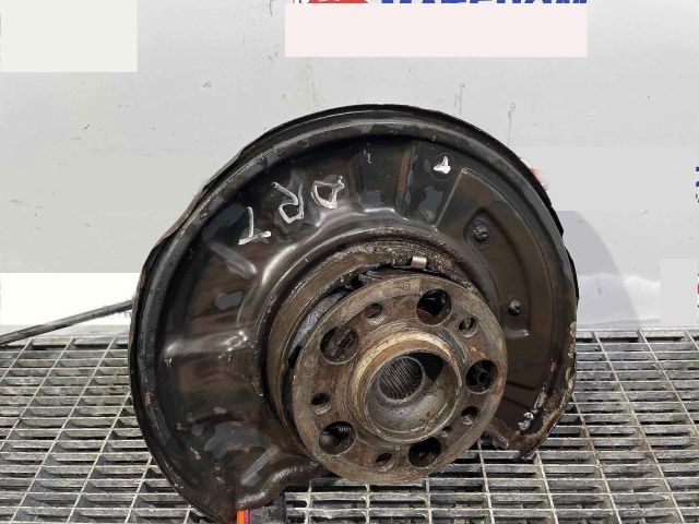 bontott MERCEDES-BENZ C-CLASS Jobb hátsó Csonkállvány