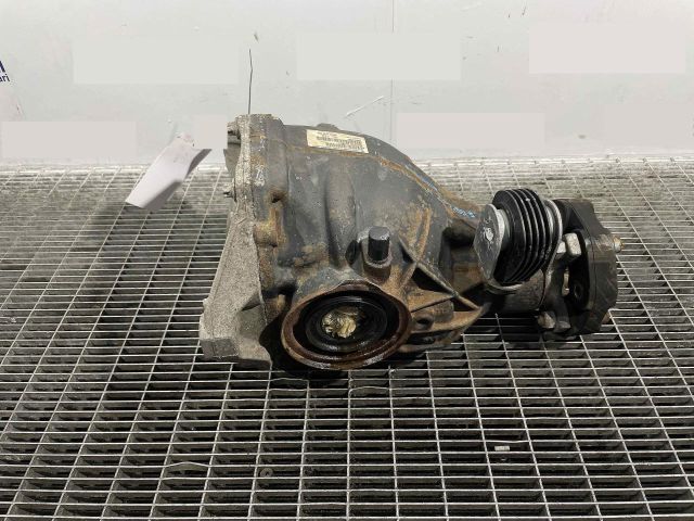 bontott MERCEDES-BENZ C-CLASS Differenciálmű Tartó Bak