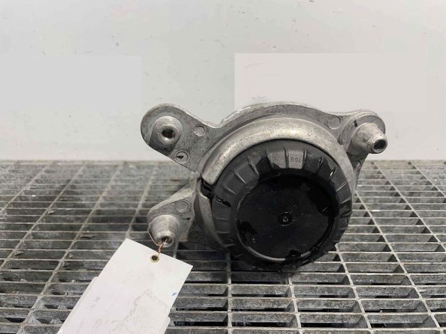 bontott MERCEDES-BENZ C-CLASS Motor Tartó Bak (Pozíciófüggetlen)