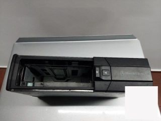 bontott MERCEDES-BENZ C-CLASS CD / DVD Tár