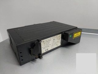 bontott MERCEDES-BENZ C-CLASS CD / DVD Tár