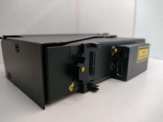 bontott MERCEDES-BENZ C-CLASS CD / DVD Tár