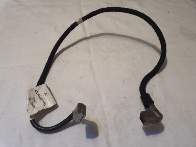 bontott MERCEDES-BENZ C-CLASS Csatlakozó