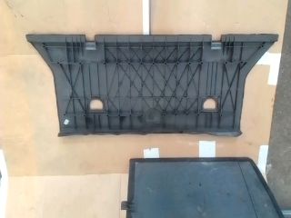 bontott MERCEDES-BENZ C-CLASS Csomagtér Kárpit