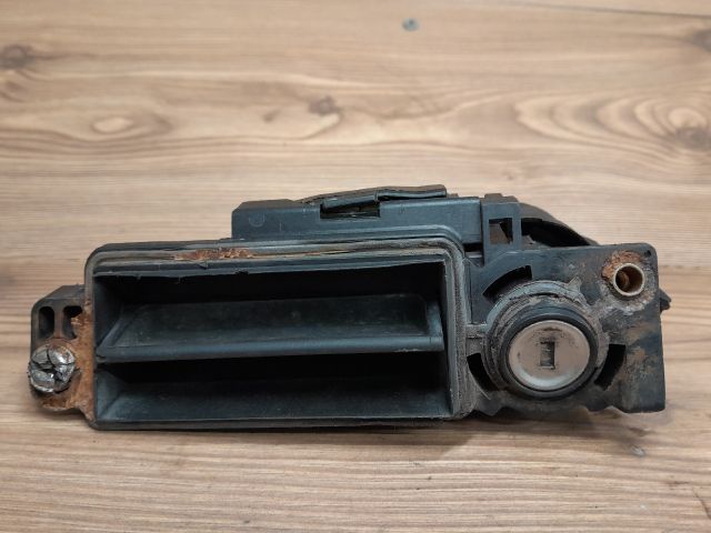 bontott MERCEDES-BENZ C-CLASS Csomagtér Nyitó Kar / Gomb