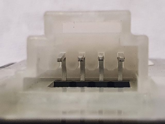 bontott MERCEDES-BENZ C-CLASS Csomagtér Nyitó Kar / Gomb