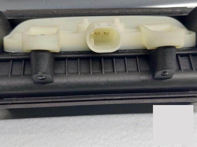 bontott MERCEDES-BENZ C-CLASS Csomagtér Nyitó Kar / Gomb